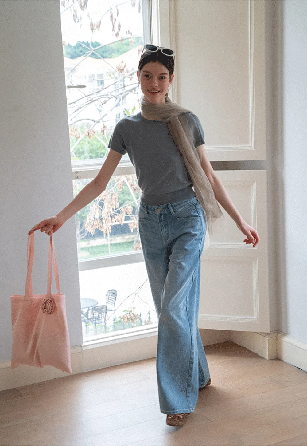 Ribbed Knit Short Sleeve Crewneck Sweater