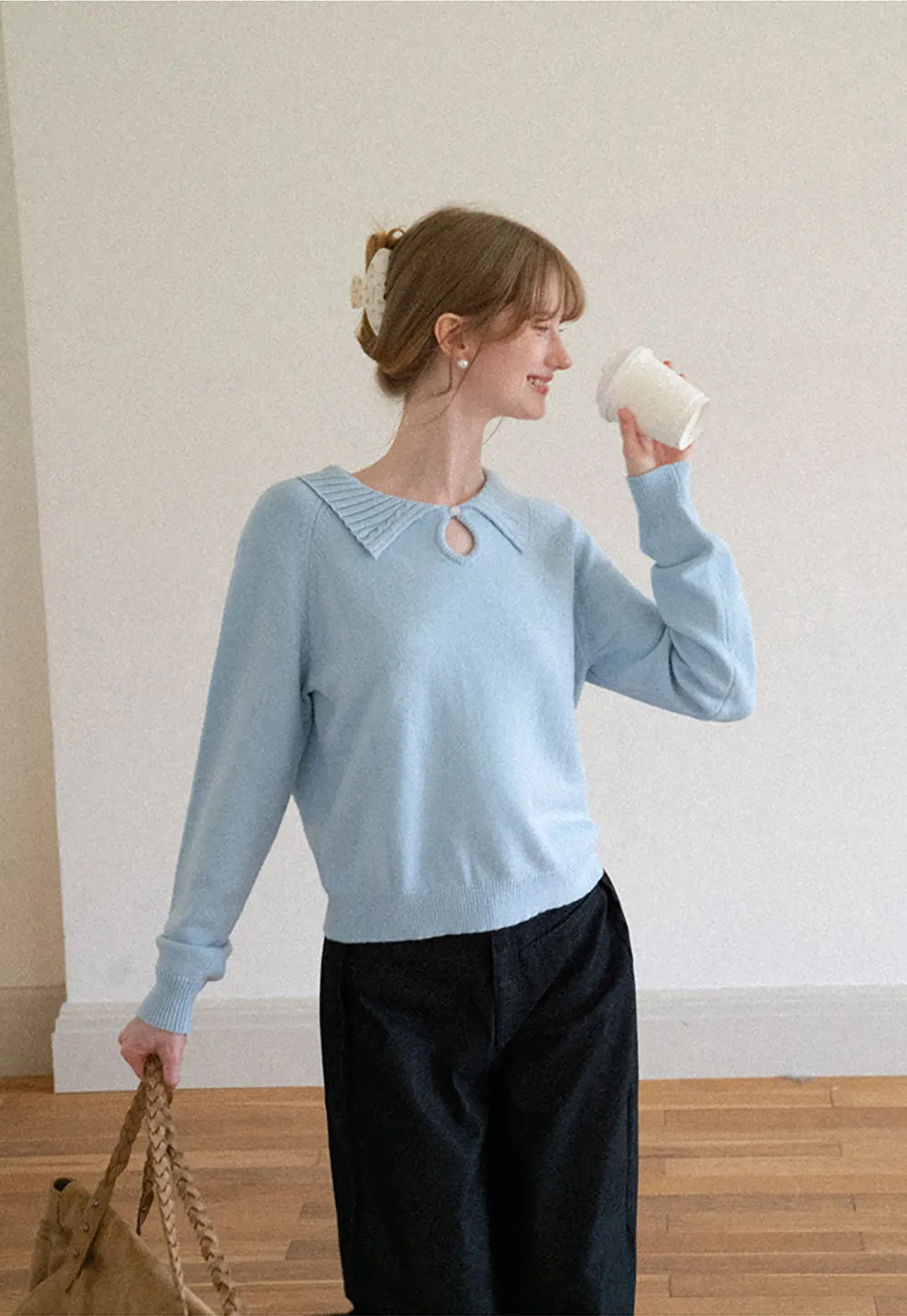 Collar Neck Keyhole Detail Knit Sweater