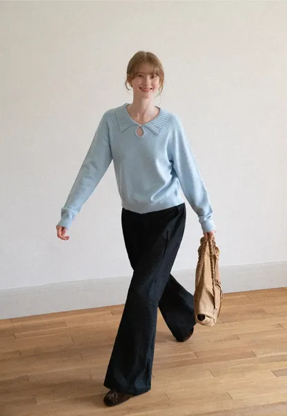 Collar Neck Keyhole Detail Knit Sweater
