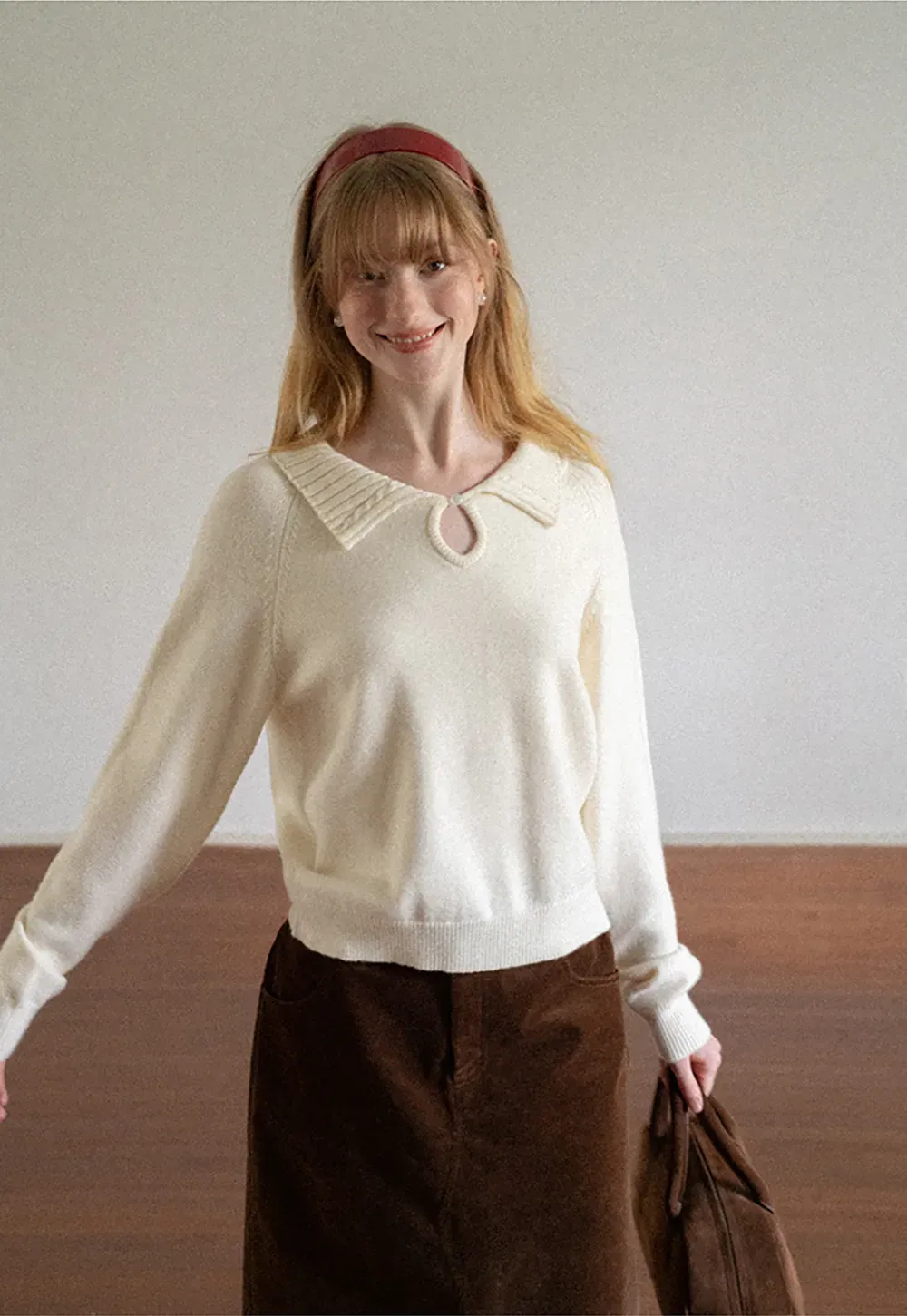 Collar Neck Keyhole Detail Knit Sweater