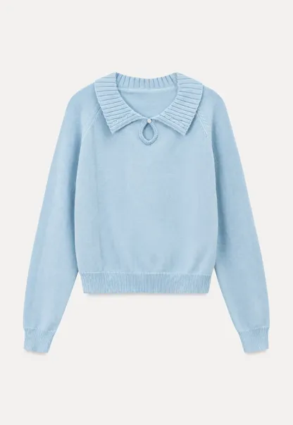 Collar Neck Keyhole Detail Knit Sweater