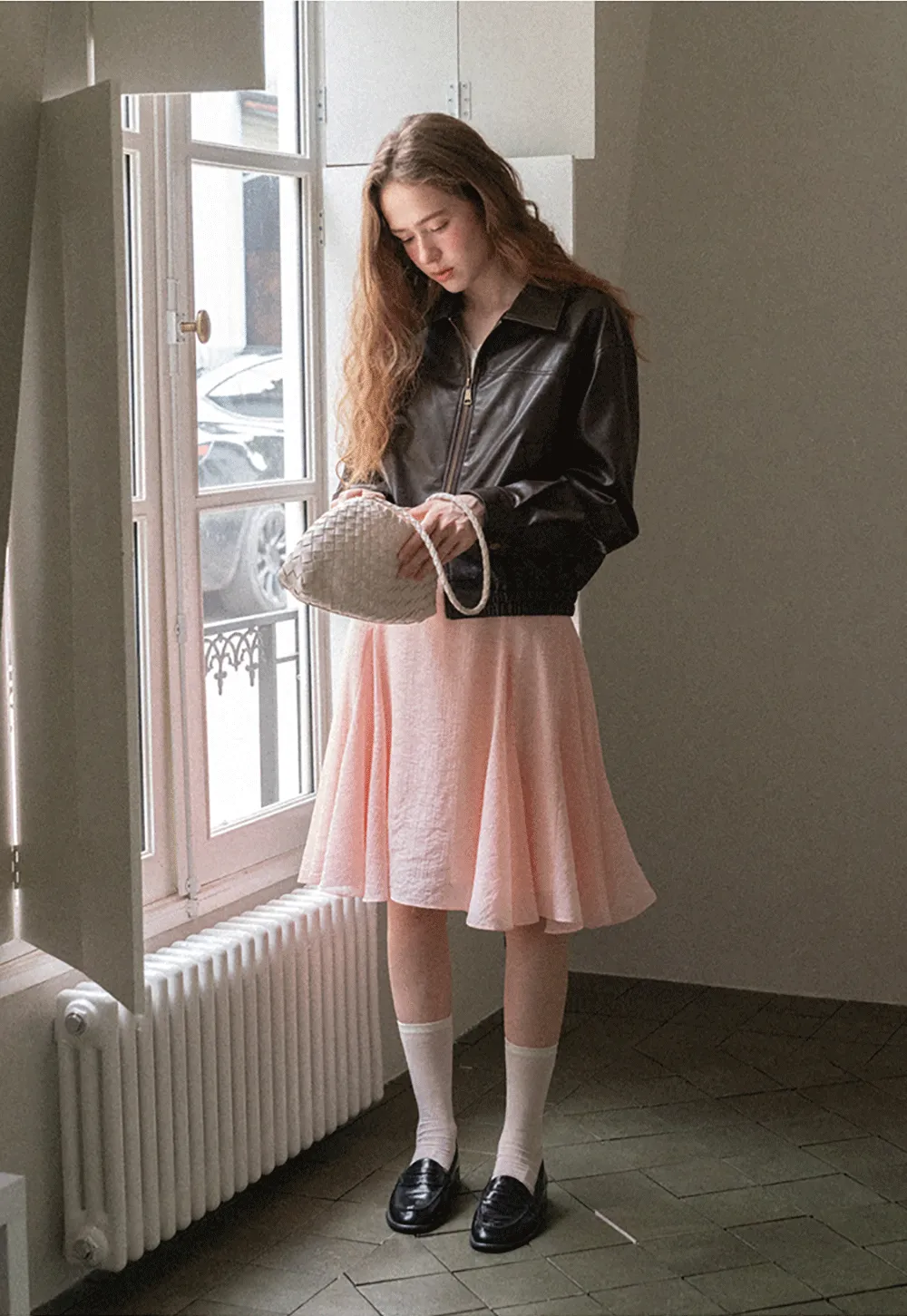 Cropped Leather Jacket with Collar and Zip Front