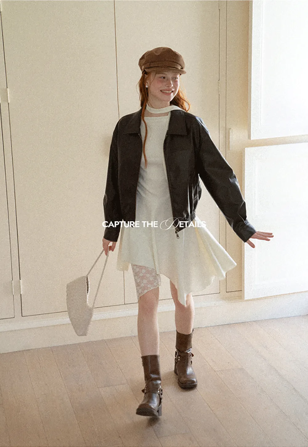 Cropped Leather Jacket with Collar and Zip Front