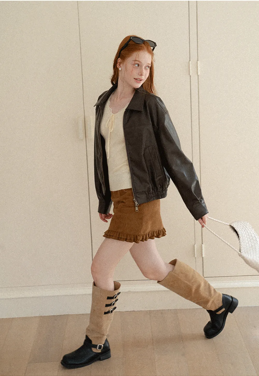 Cropped Leather Jacket with Collar and Zip Front