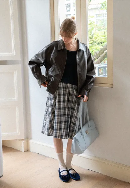 Cropped Leather Jacket with Collar and Zip Front