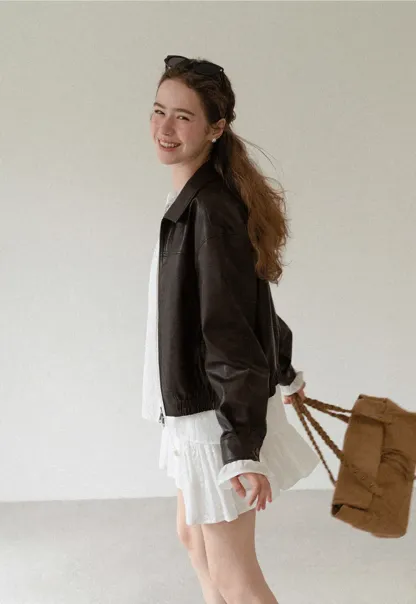 Cropped Leather Jacket with Collar and Zip Front