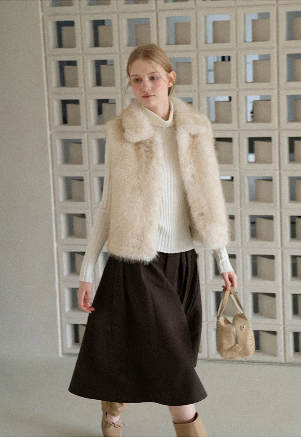 Faux Fur Collar Cropped Vest