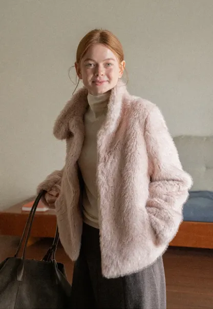 Faux Fur Turtleneck Cropped Short Jacket