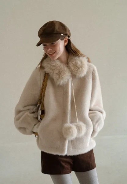 Faux Fur Collar Oversized Short Jacket