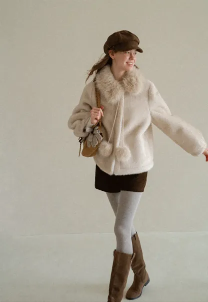 Faux Fur Collar Oversized Short Jacket