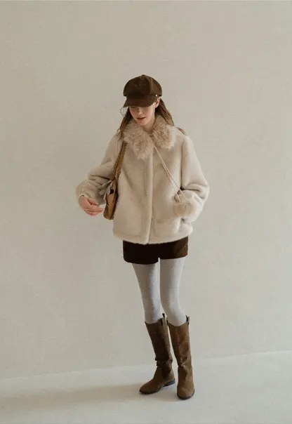 Faux Fur Collar Oversized Short Jacket