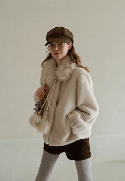 Faux Fur Collar Oversized Short Jacket