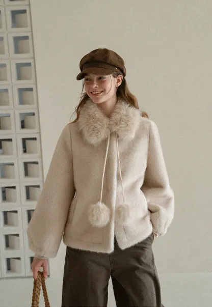 Faux Fur Collar Oversized Short Jacket