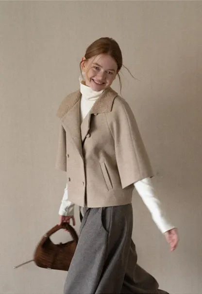 Textured Collar Double Breasted Short Jacket