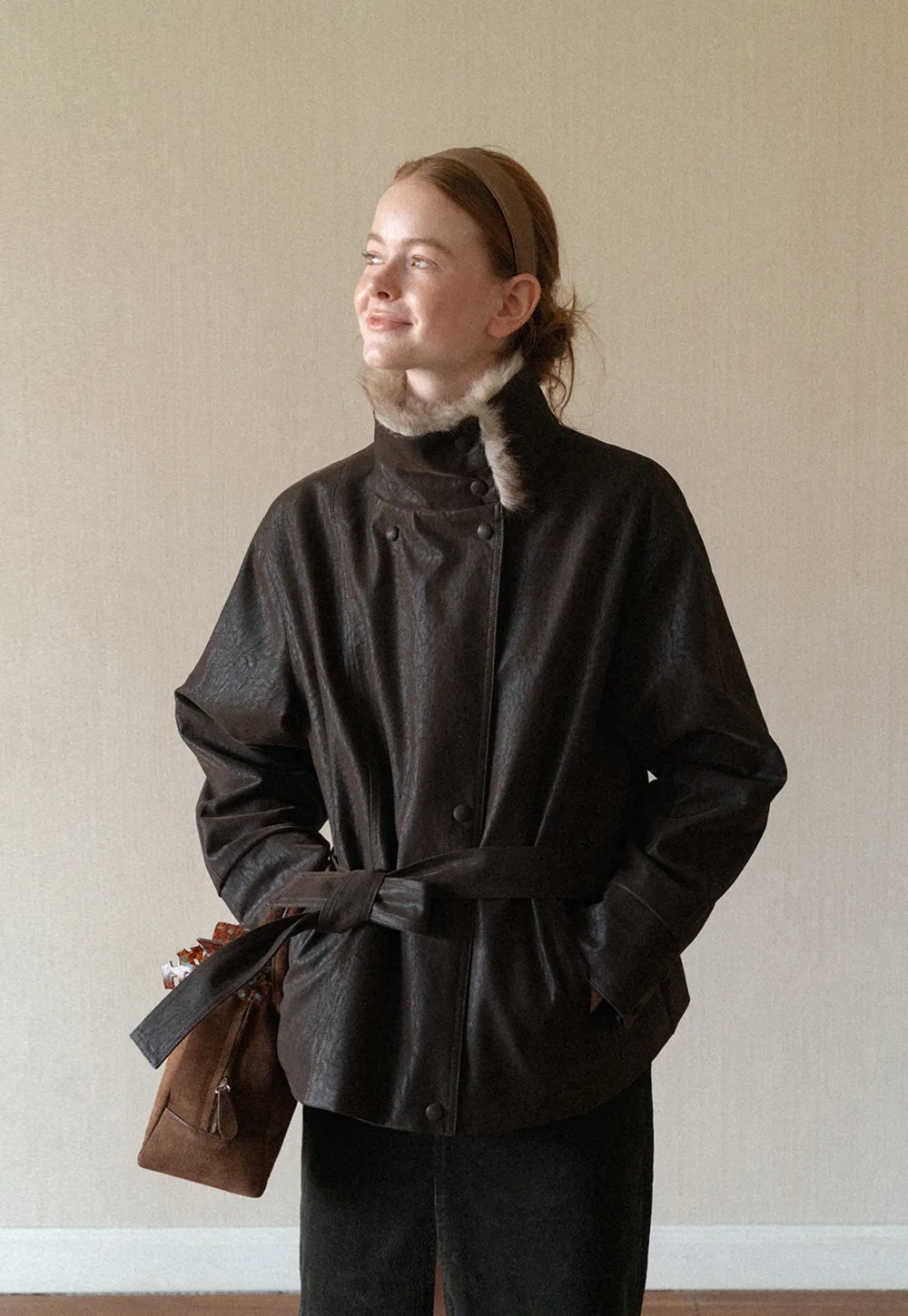 Faux Fur Collar Belted Short Jacket
