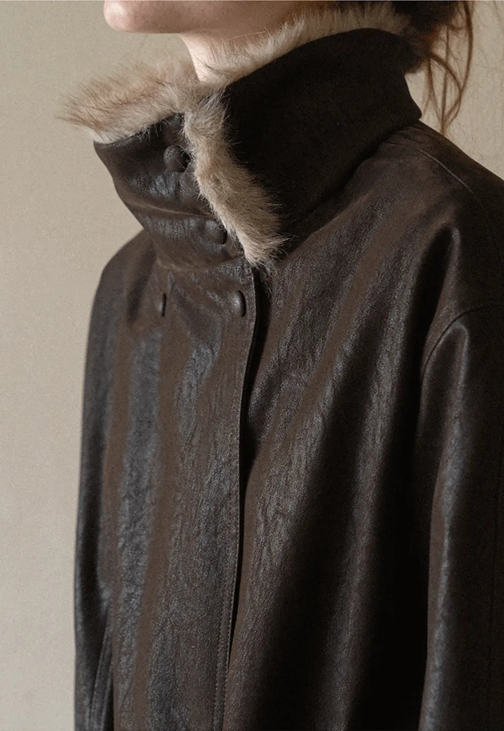 Faux Fur Collar Belted Short Jacket