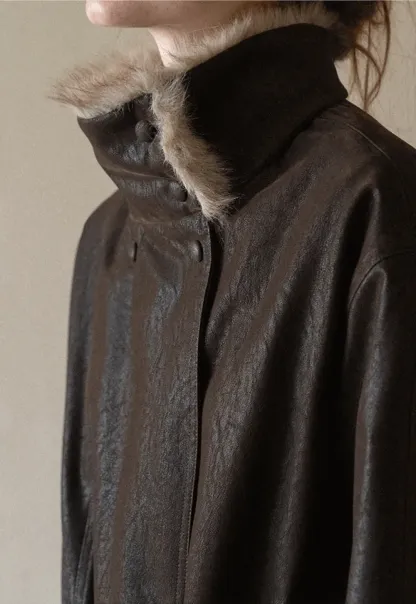 Faux Fur Collar Belted Short Jacket