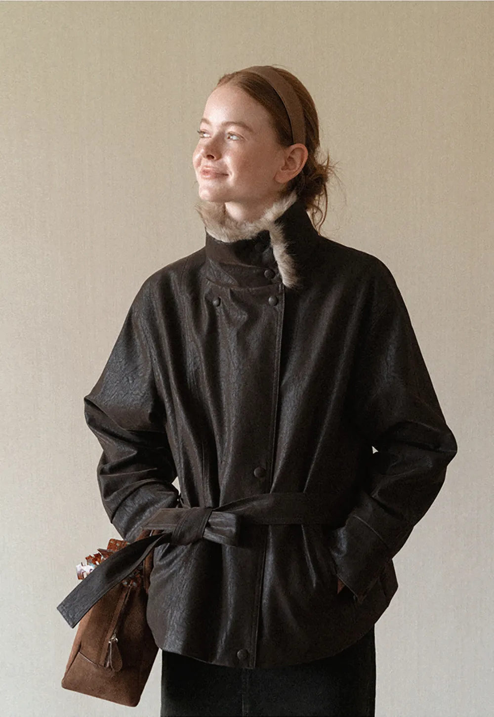 Faux Fur Collar Belted Short Jacket