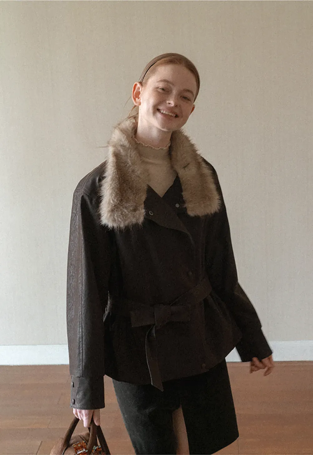 Faux Fur Collar Belted Short Jacket