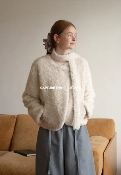 Textured Bouclé Cropped Short Jacket