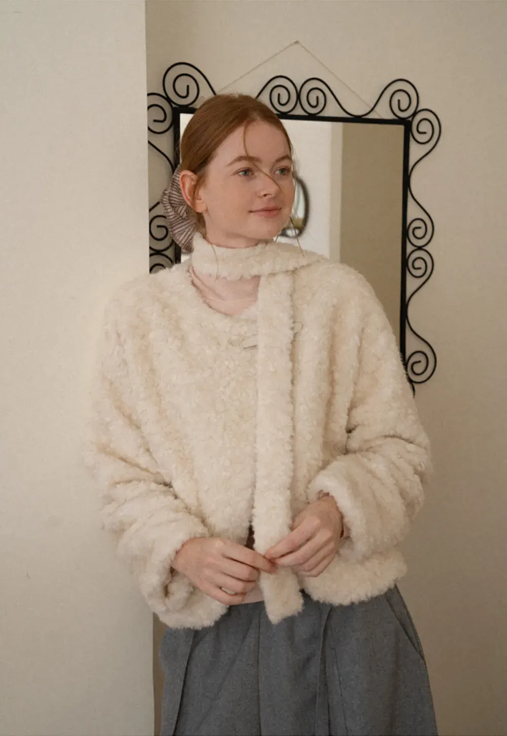 Textured Bouclé Cropped Short Jacket