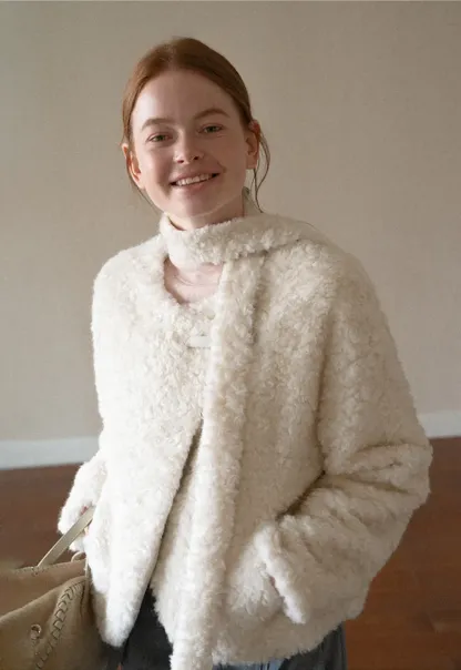 Textured Bouclé Cropped Short Jacket
