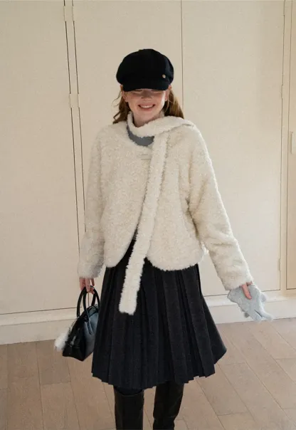 Textured Bouclé Cropped Short Jacket
