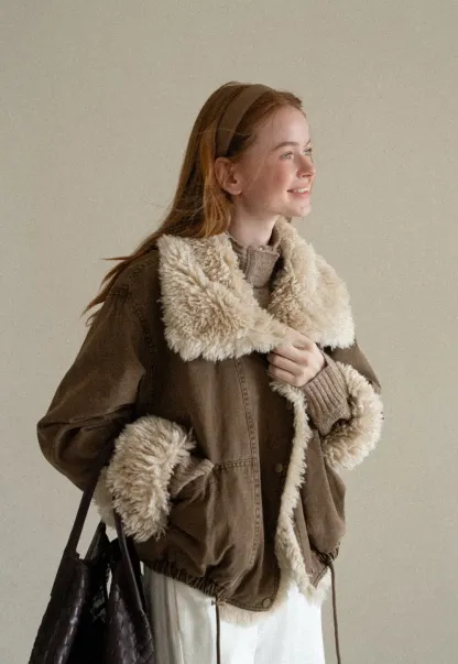 Shearling Trimmed Oversized Short Jacket