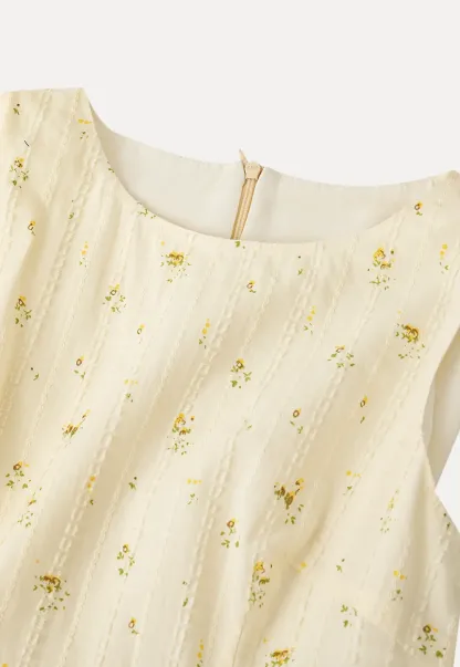 Sleeveless floral dress with layered skirt