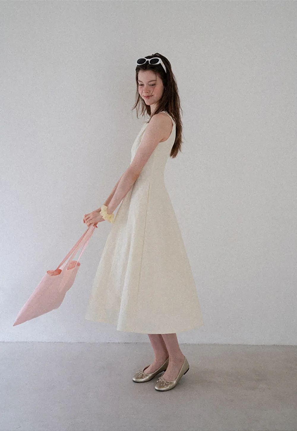Sleeveless A-Line Midi Dress with Structured Bodice