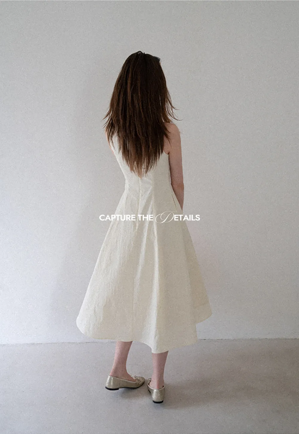 Sleeveless A-Line Midi Dress with Structured Bodice