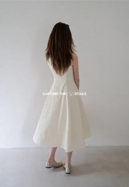 Sleeveless A-Line Midi Dress with Structured Bodice