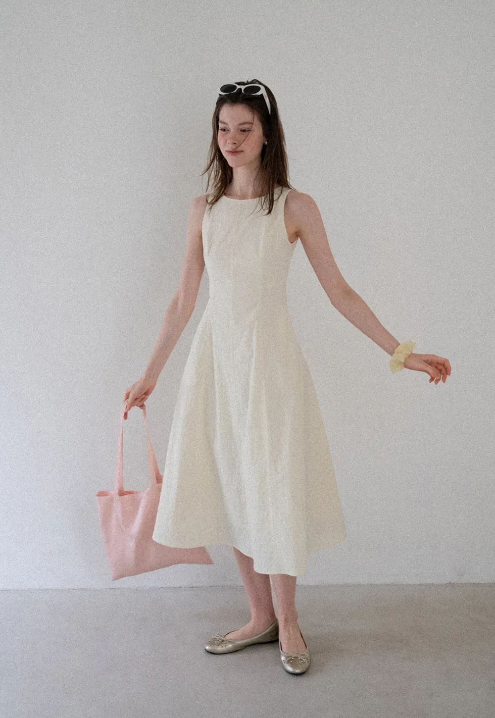 Sleeveless A-Line Midi Dress with Structured Bodice