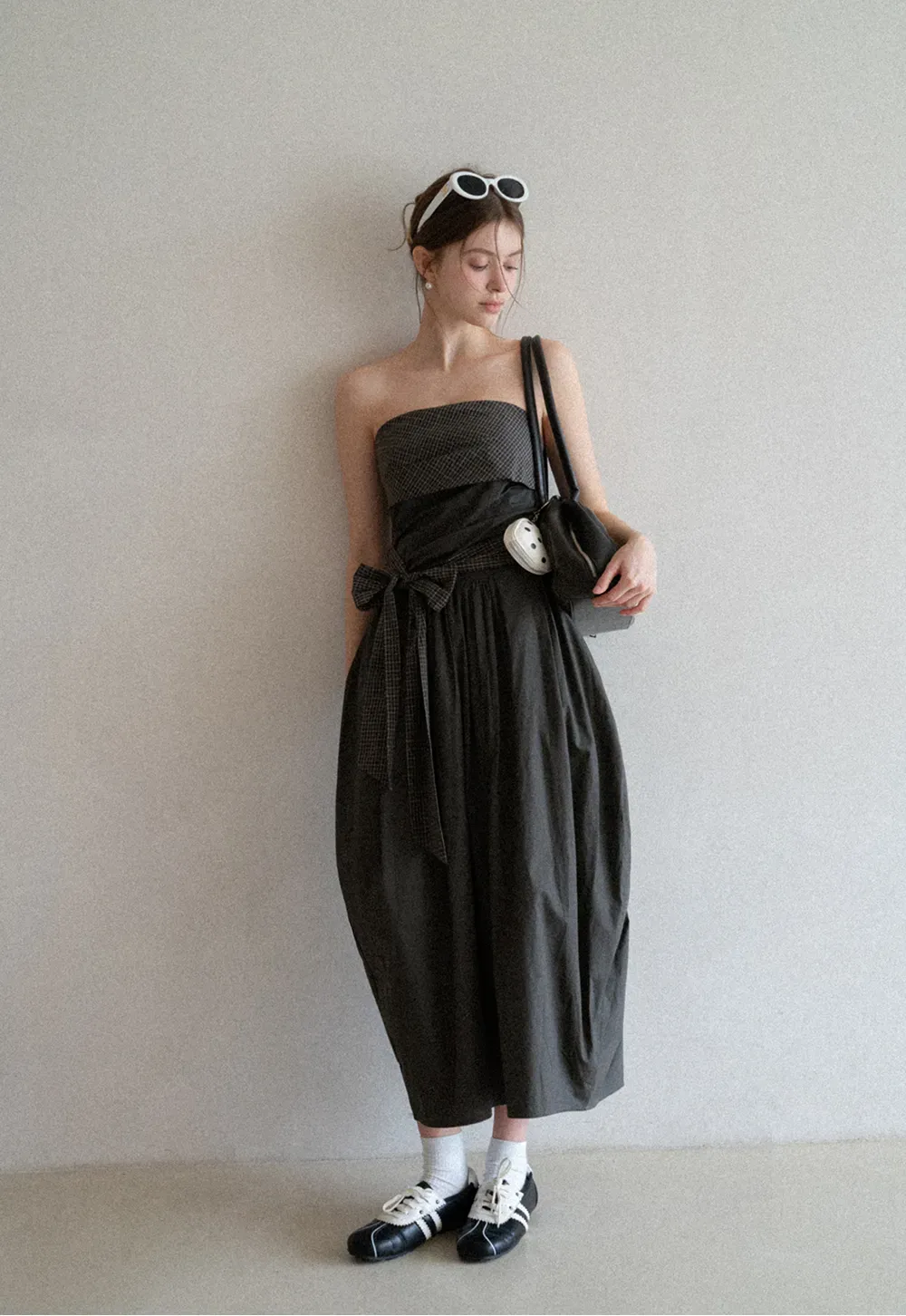 Strapless dress with checkered bodice and tie waist