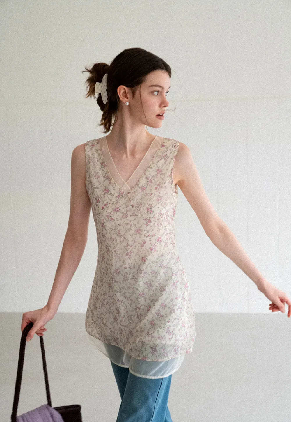 Floral Print V Neck Sleeveless Dress With Layered Hem