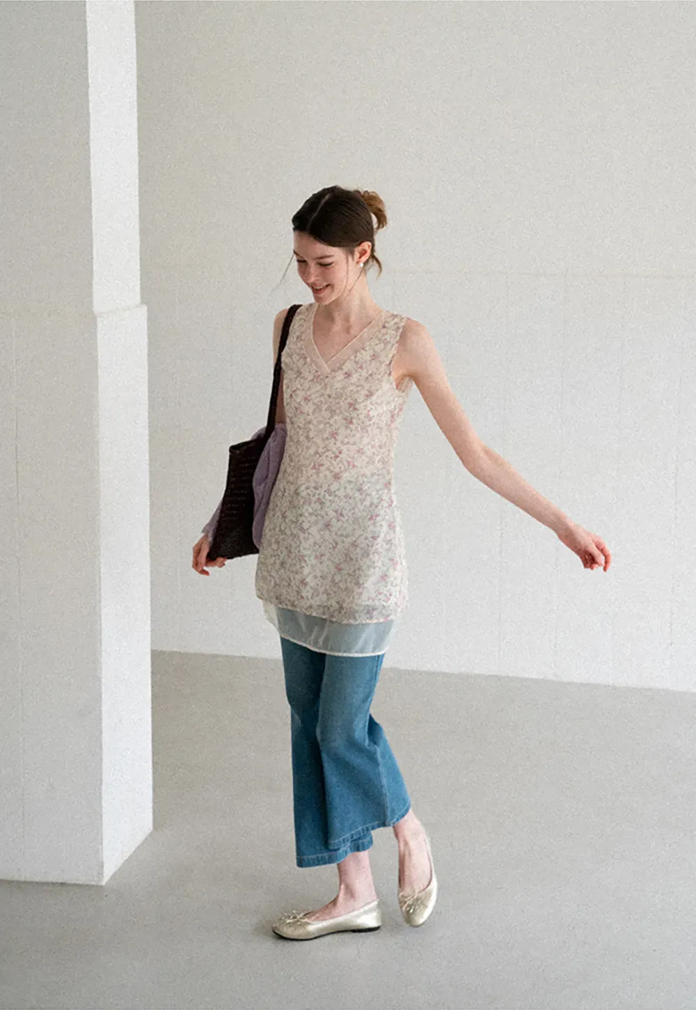 Floral Print V Neck Sleeveless Dress With Layered Hem