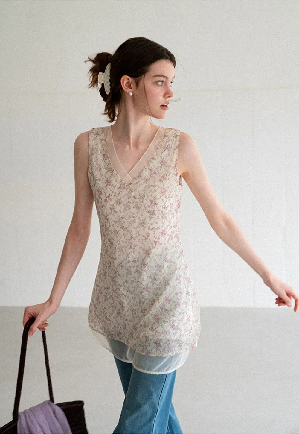 Floral Print V Neck Sleeveless Dress With Layered Hem