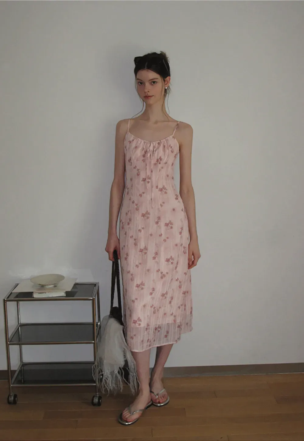 Floral Print Sleeveless Midi Dress with Adjustable Straps