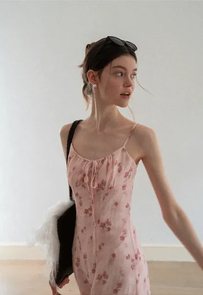 Floral Print Sleeveless Midi Dress with Adjustable Straps
