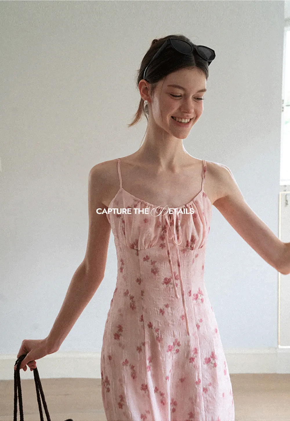 Floral Print Sleeveless Midi Dress with Adjustable Straps