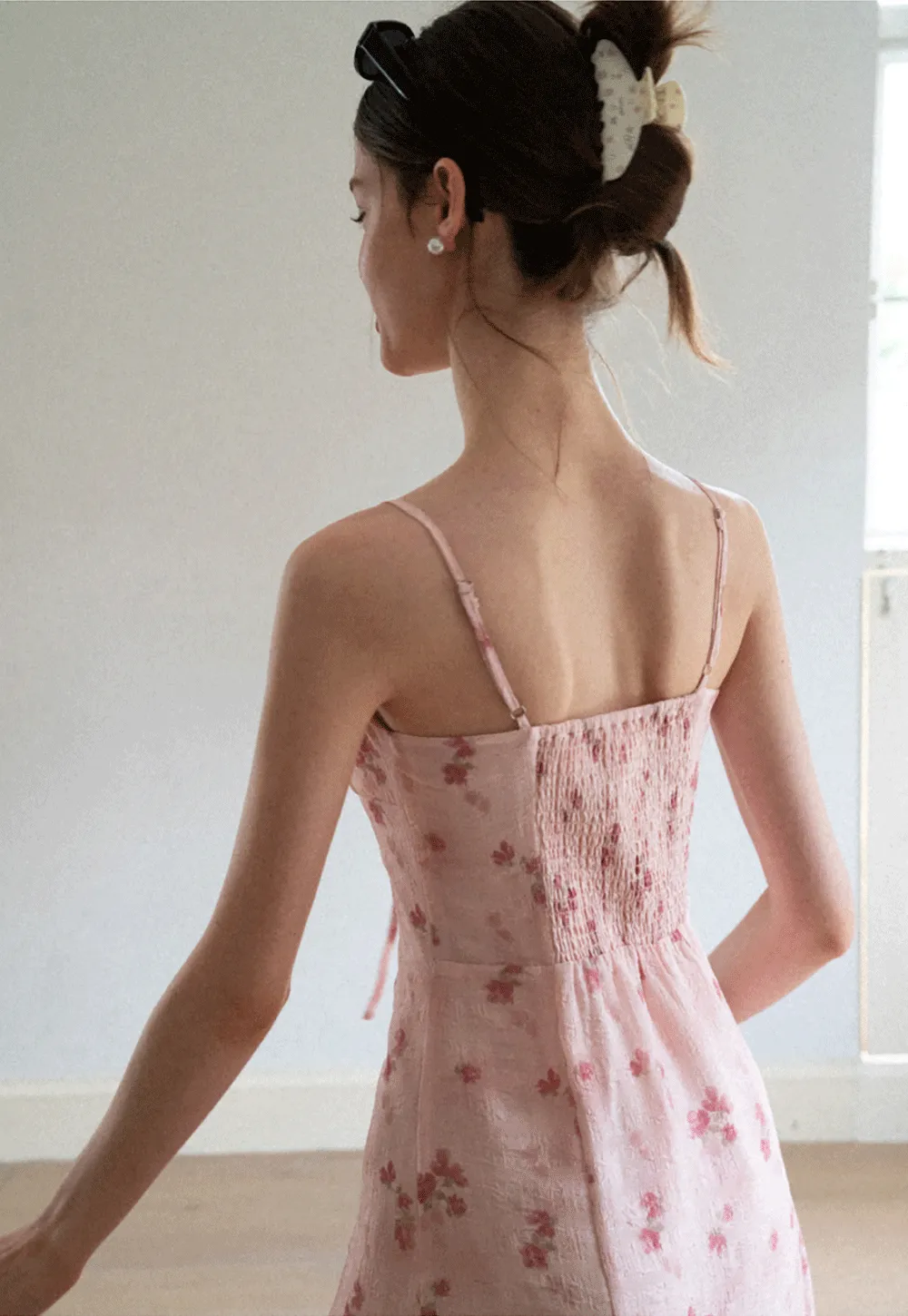 Floral Print Sleeveless Midi Dress with Adjustable Straps