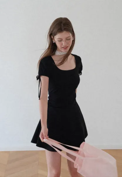 Square Neck Short Sleeve Tie Detail Dress