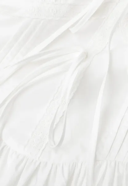 V Neck Lace Trim Puffed Sleeve Drawstring Dress