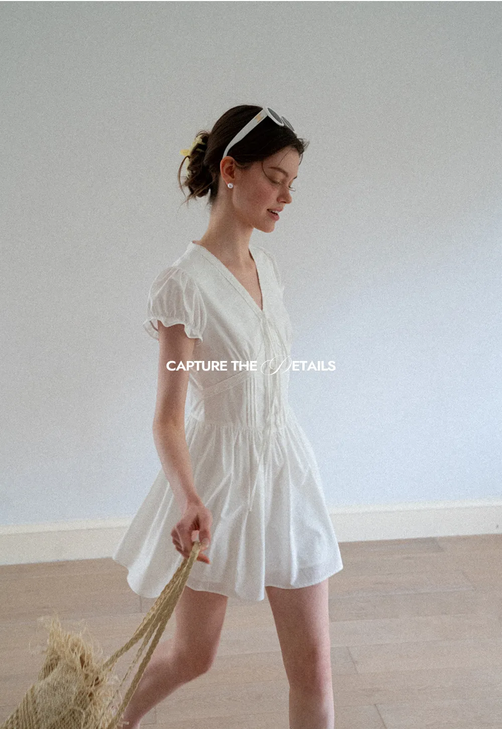 V Neck Lace Trim Puffed Sleeve Drawstring Dress