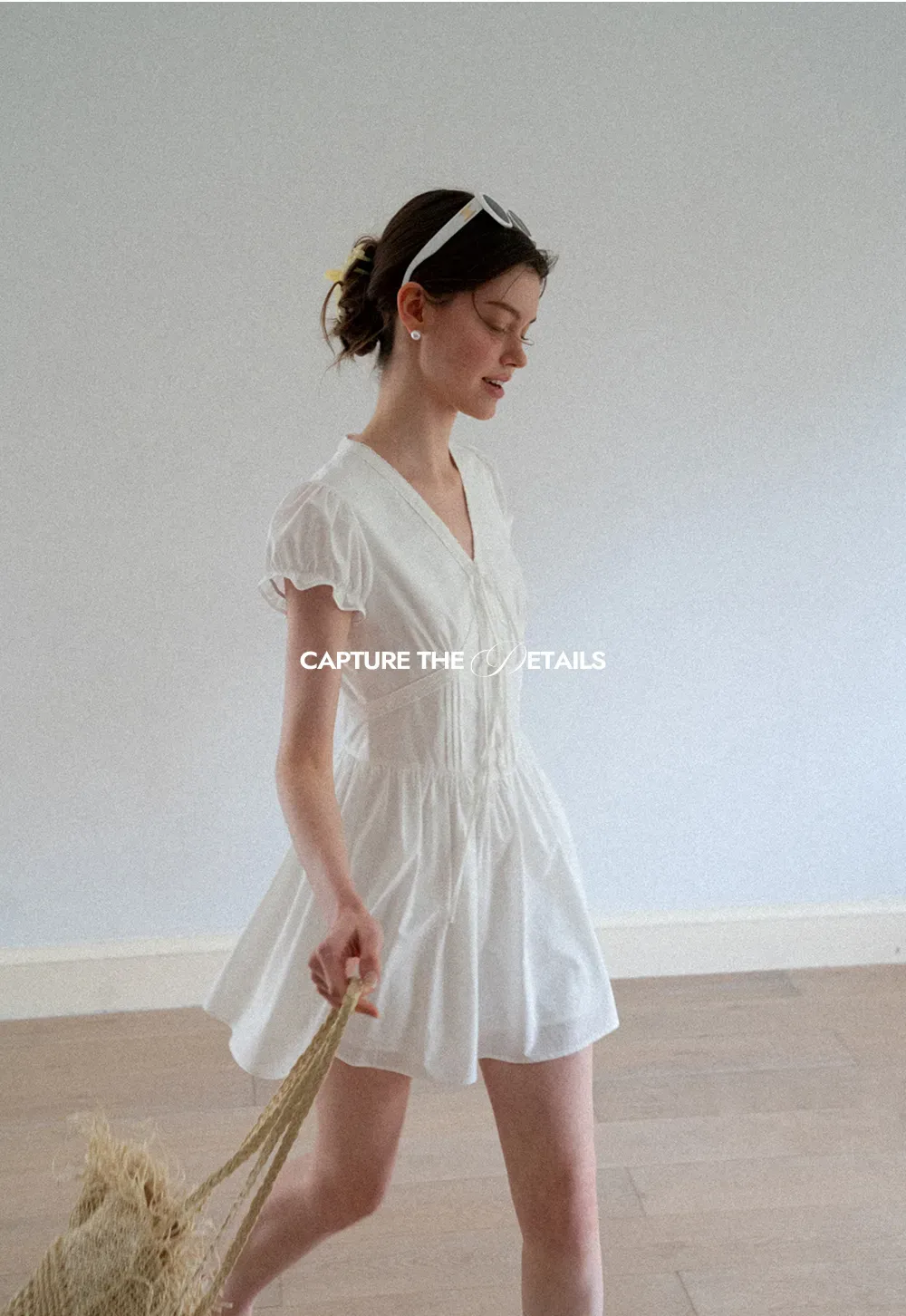 V Neck Lace Trim Puffed Sleeve Drawstring Dress