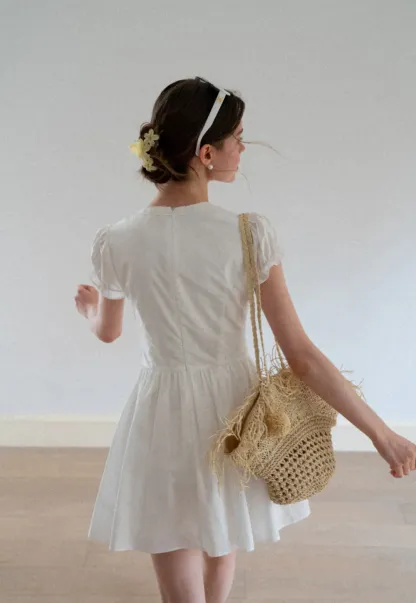V Neck Lace Trim Puffed Sleeve Drawstring Dress