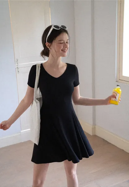 V Neck Short Sleeve A Line Dress