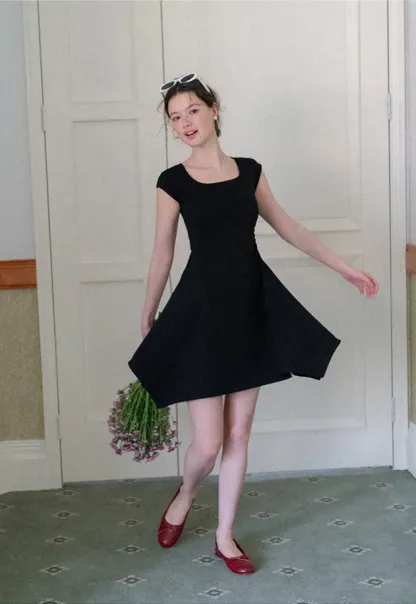 Square Neck Cap Sleeve A-Line Dress