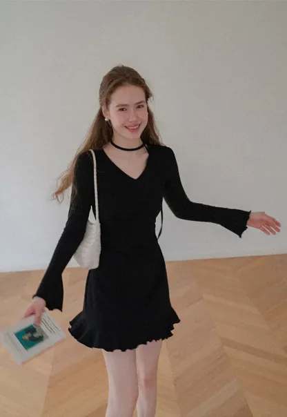 V Neck Long Sleeve Flared Hem Dress