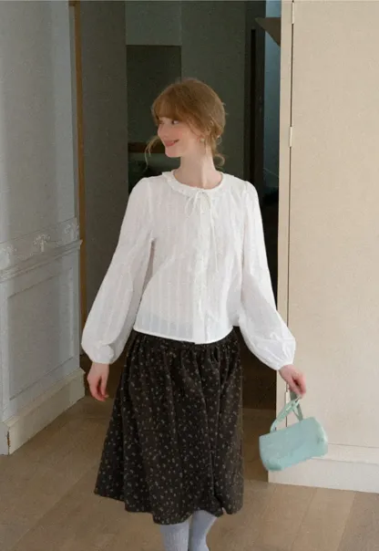 Ruffled Collar Bow Tie Sleeveless Dress with Long Sleeve Blouse